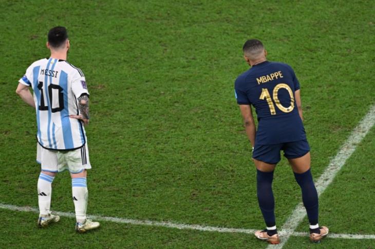 مبابي وميسي